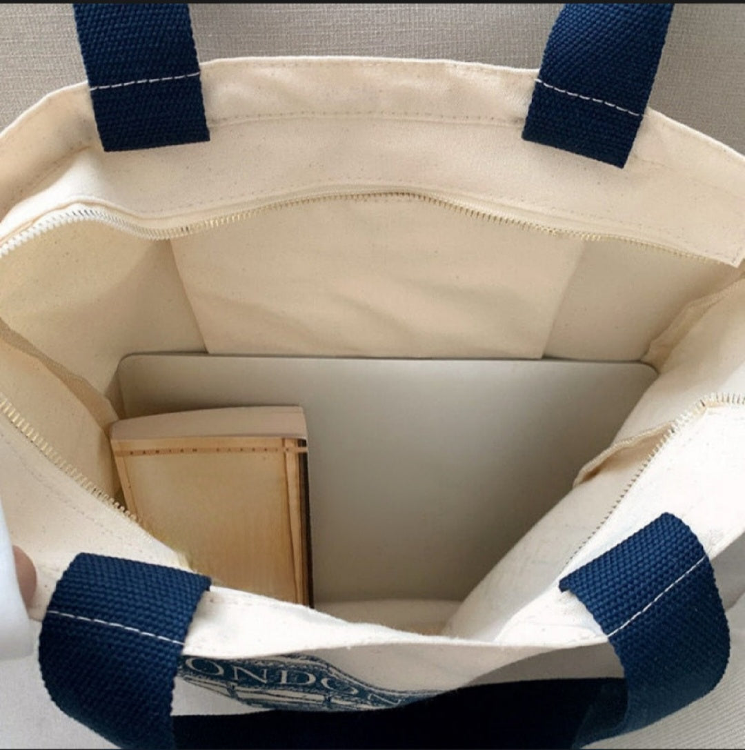 London Books Print Shoulder Bag